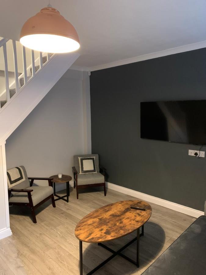 Laurel Street Villa Мидълзбро Екстериор снимка